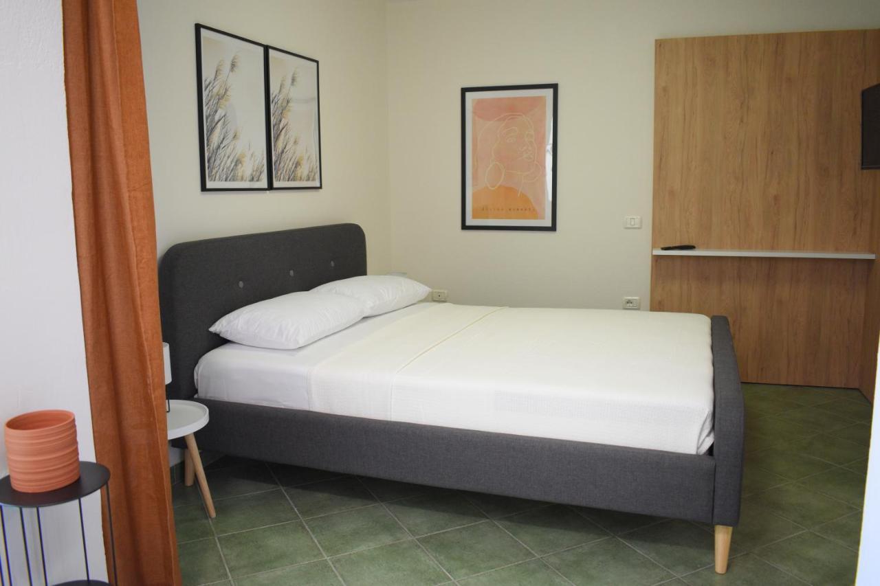 Feels Like Home Studio Apartments - Flh Albania Tiranë Ngoại thất bức ảnh